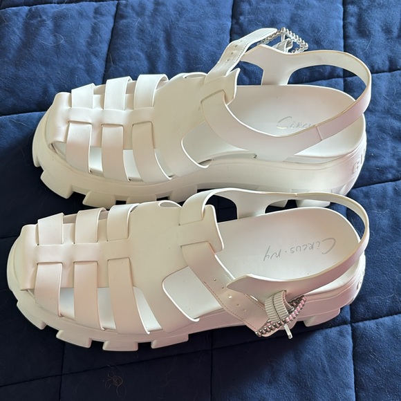 NWOT and Box white Circus By Sam Edelman Fisherman Sandals - Picture 2 of 6